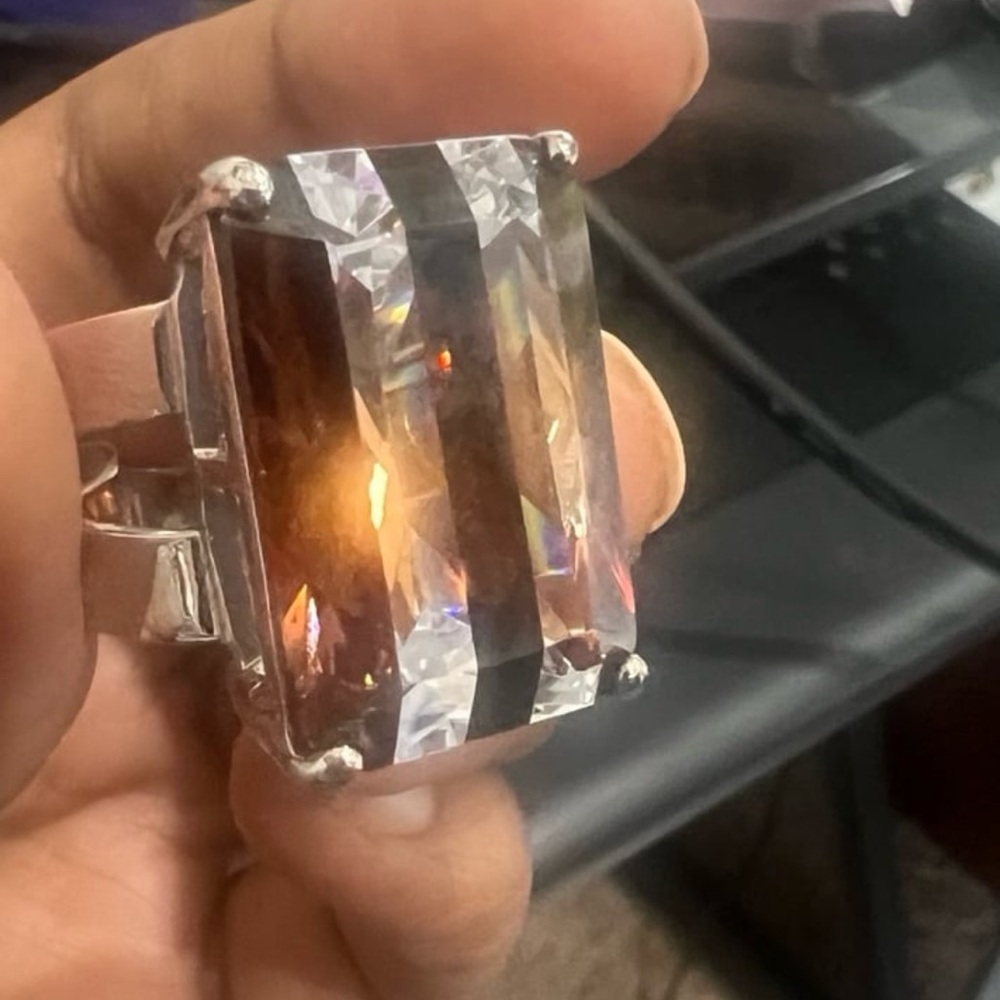 Henribendel Ring Size 6 Large Rectangular Crystal… - image 6